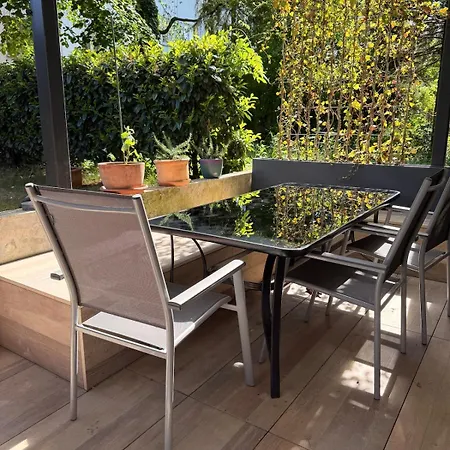 Cozy And Peaceful Premium With Free Parking *