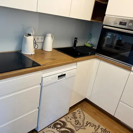 Apartment Cozy And Peaceful Premium With Free Parking
