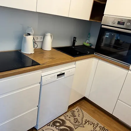 Apartment Cozy And Peaceful Premium With Free Parking *